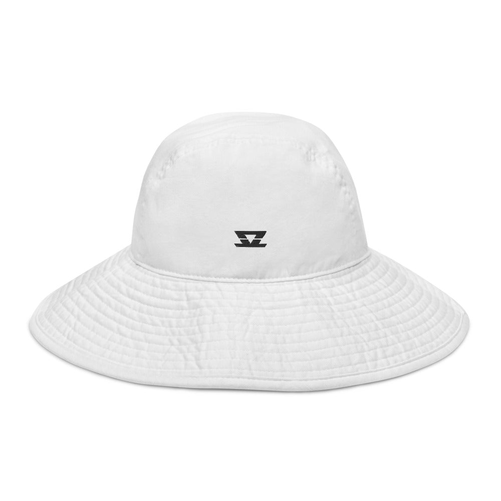 
                  
                    Skullz Wide brim bucket hat
                  
                