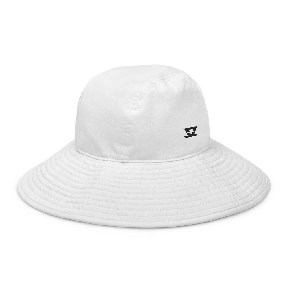 
                  
                    Skullz Wide brim bucket hat
                  
                