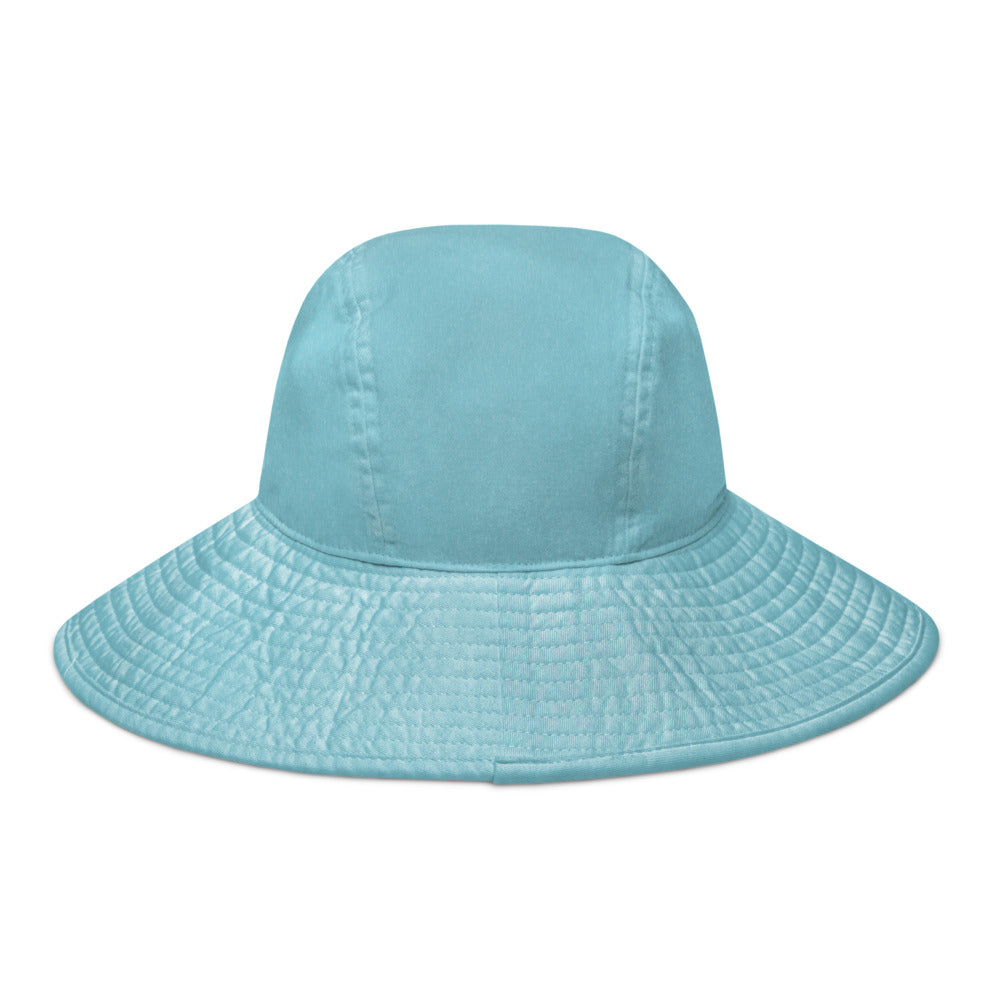 
                  
                    Skullz Wide brim bucket hat
                  
                
